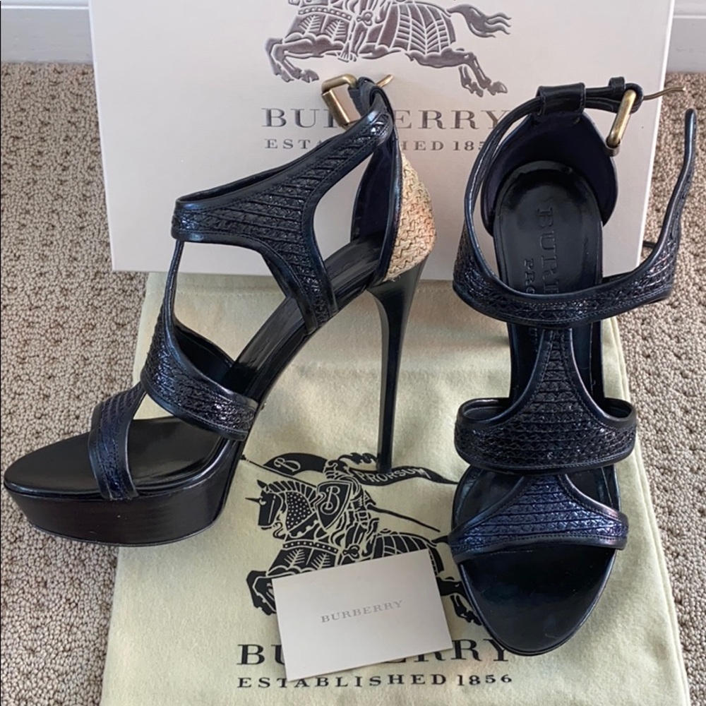 Burberry Prorsum Raffia Patent Heels